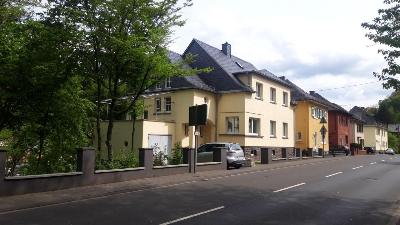 Ferienhaus Heiner Und Walter Идар-Оберщайн Екстериор снимка